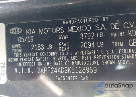 2019 Kia Forte Lxs z USA, uszkodzony, nr VIN 3KPF24AD9KE128969